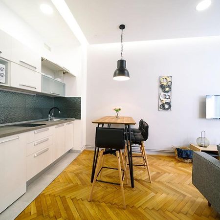 Studio Apartman Leon, Gajeva 7 Zagreb Ngoại thất bức ảnh