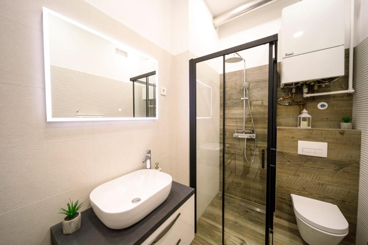 Studio Apartman Leon, Gajeva 7 Zagreb Ngoại thất bức ảnh